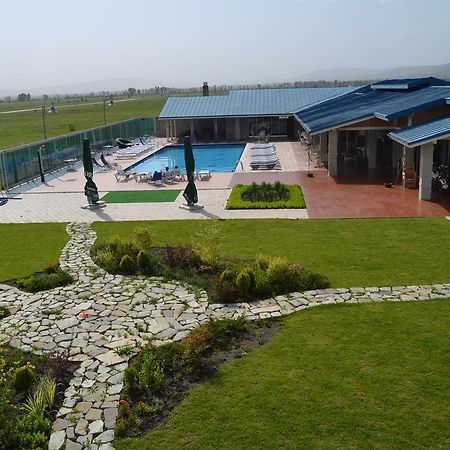 Vanilla Sky Georgia Hotel Natakhtari ภายนอก รูปภาพ