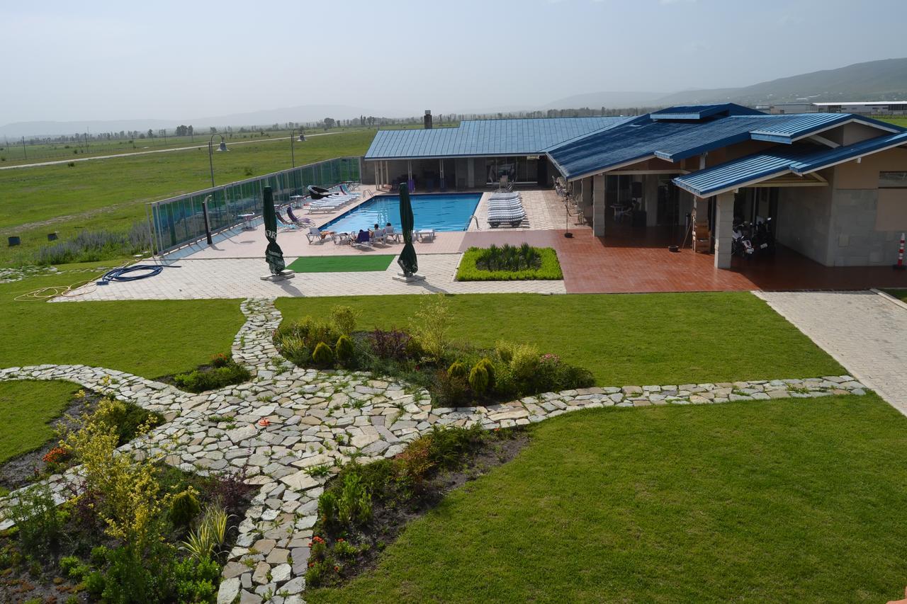 Vanilla Sky Georgia Hotel Natakhtari ภายนอก รูปภาพ